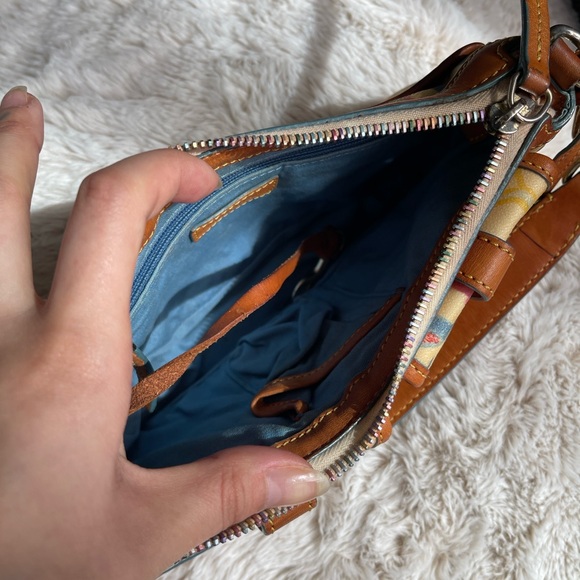 Dooney & Bourke Colorful Graffiti Mini Bag🎨 - Picture 9 of 16